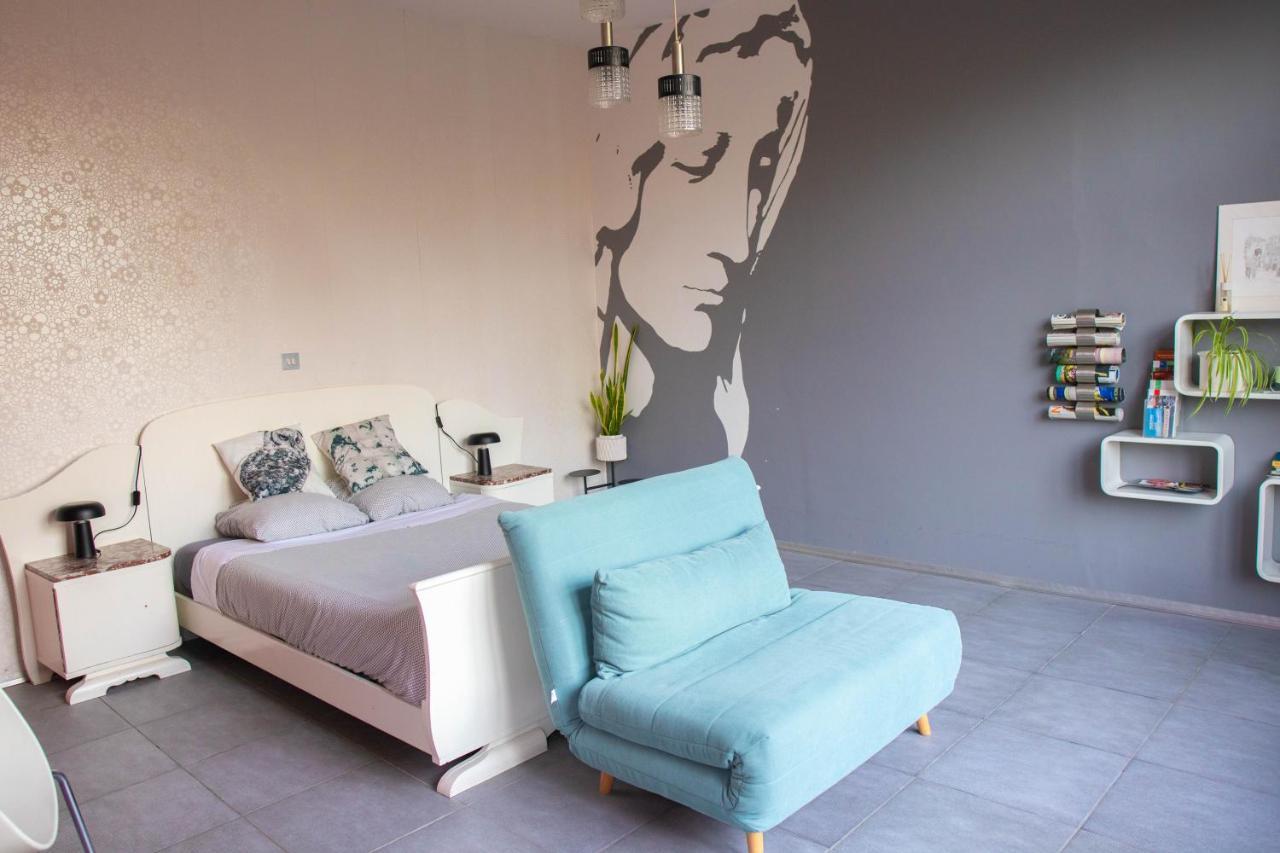 Plant Based B&B Central Брюгге Экстерьер фото